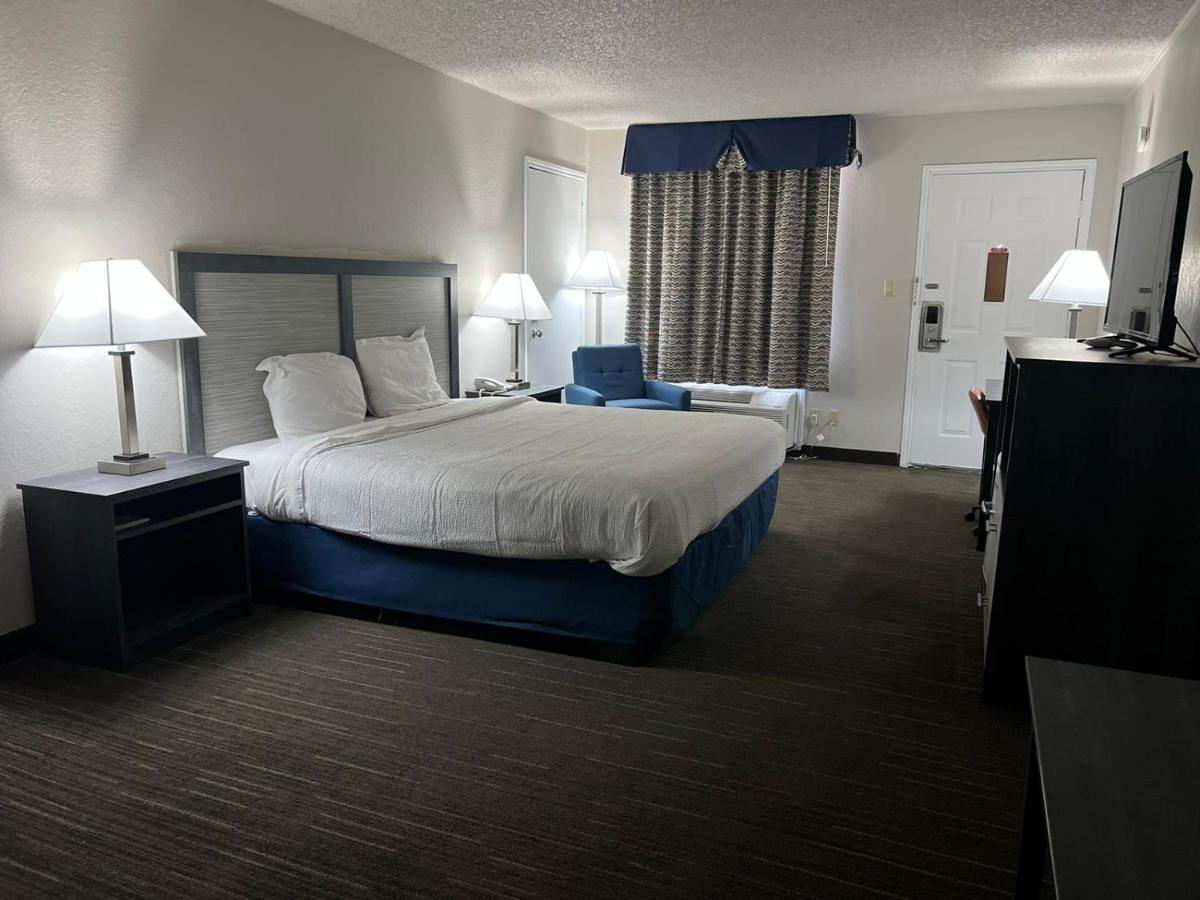 Salt Creek Lodge Graham Bagian luar foto