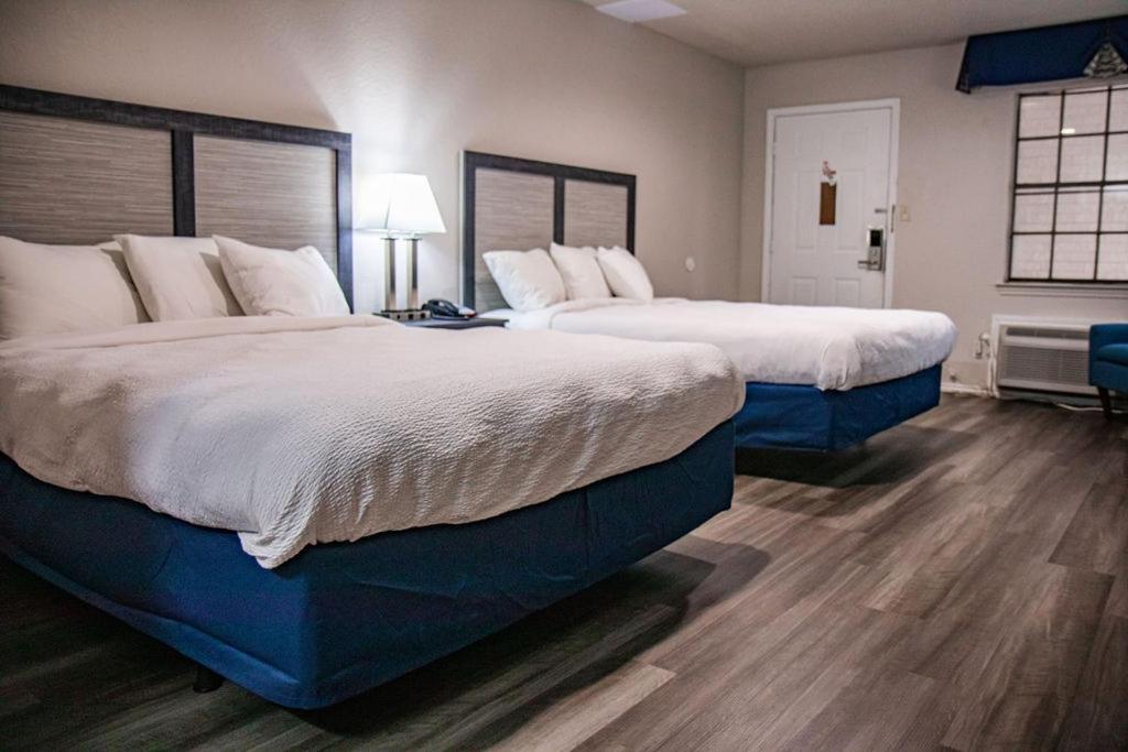 Salt Creek Lodge Graham Bagian luar foto